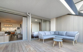 1 Bedroom Gorgeous Apartment In Oostende